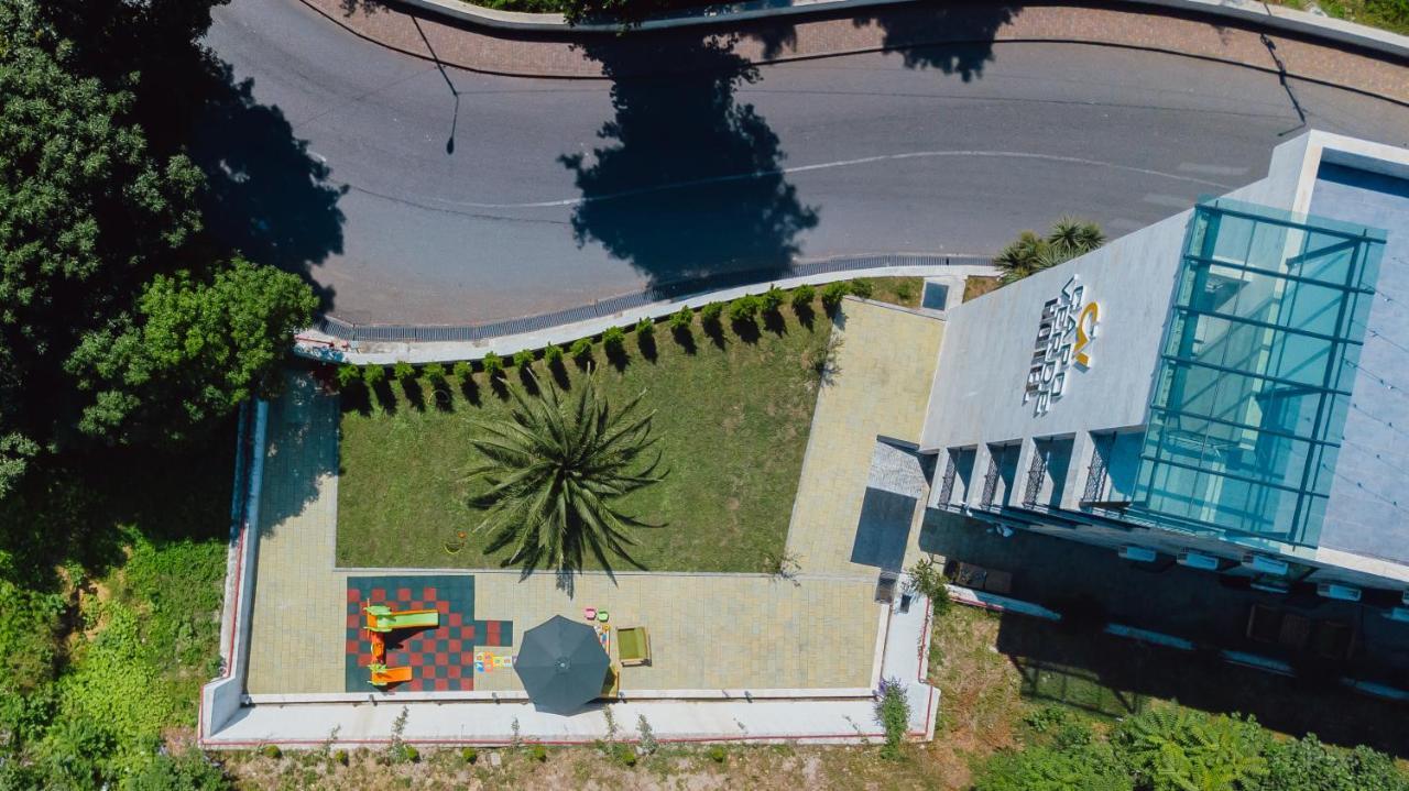 Capo Verde Hotel Batumi Exterior photo